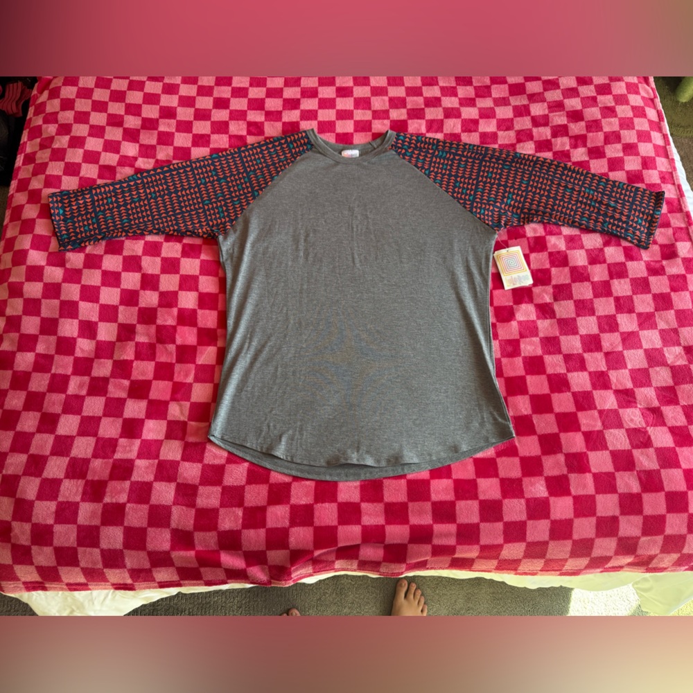 Gray and Red Arrow Pattern LulaRoe Randy Top